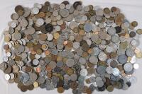 7+lbs World Coin & Token Lot . Canada , Great Britain , Mexico , Hong Kong , France , Germany plus more