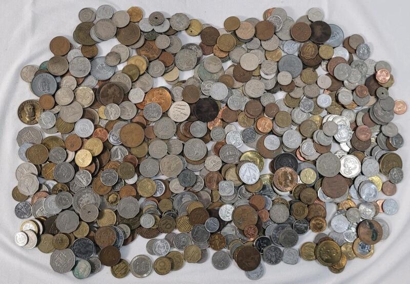 7+lbs World Coin & Token Lot . Canada , Great Britain , Jamaica , Hong Kong , Indonesia , France , USA plus more