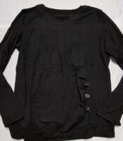 New sz XLarge Women's Long Sleeve V-Neck Top