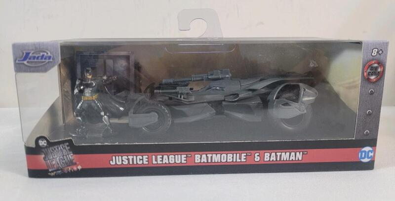 Jada Toys Justice League Batmobile Diecast & Batman Figure .