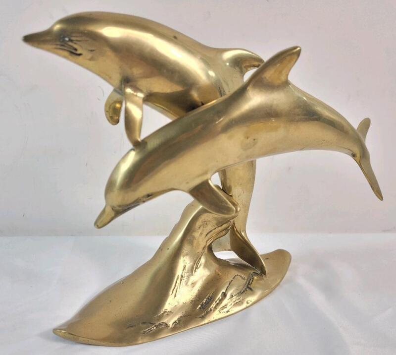 Vintage Brass Dolphins Home Decor . Measures 9 &frac34;"&times;7 &frac34;"