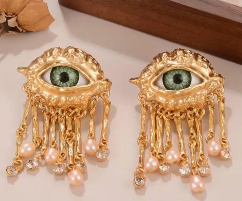 Vintage-Style Creative Pierced Earrings Eye Protection Design, Adorned with Rhinestones And Pink Pearls 2.15&rsquo;&rsquo; drop Stock photos added Pearls not tested