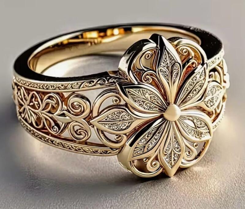 Elegant KC Size 10 Ring with Exquisite Floral Design Vintage Bohemian Lacy Style Fine Craftsmanship
