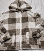 New sz Large Women's Super Soft Fluffy Full Zipper Hoodie