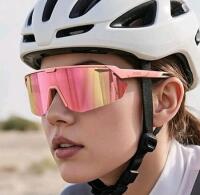 New Lamicall Polarized Sports Sunglasses. Retails for $50. Comes with Case.