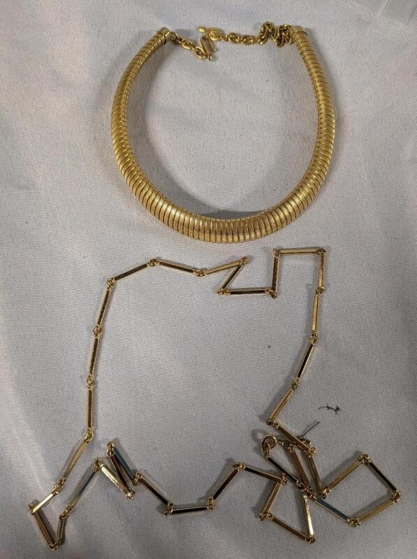 2 Sarah Coventry Necklaces.