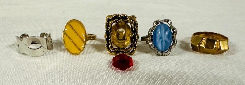 5 Assorted Sarah Coventry Size 7 Rings, Various Styles - One Damaged, See Photos/Description