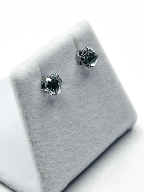 10KT White Gold Natural Aquamarine Earrings, Retail $400.00. Aquamarine is the birthstone for March.