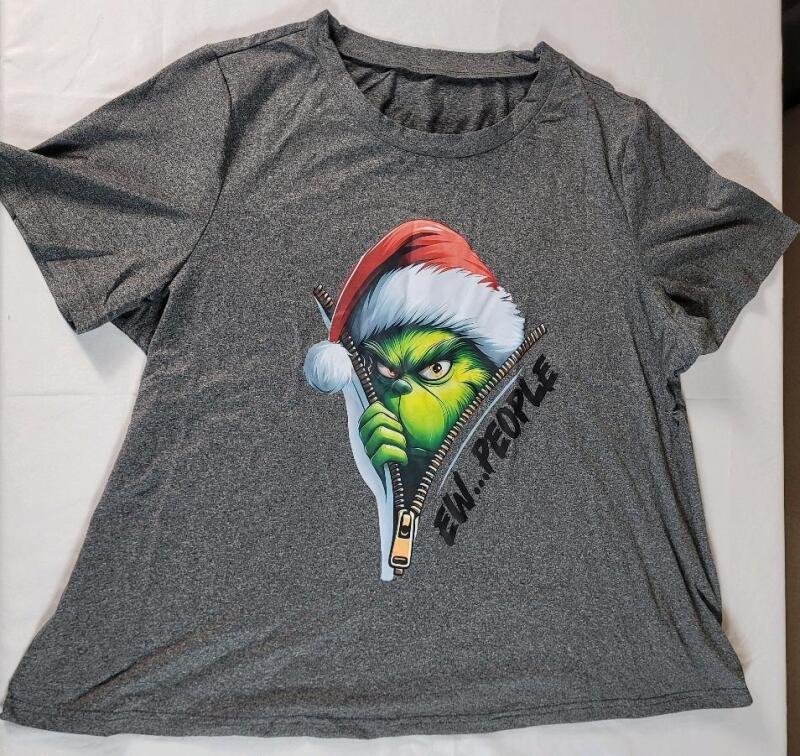 New Women's Size 2XL Shein Curve GRINCH T-Shirt , Grey