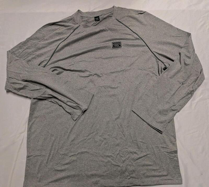 New Size XL Men's Long Sleeve Tee