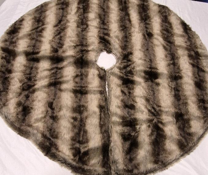 Faux Fur Tree Skirt 52" Diameter