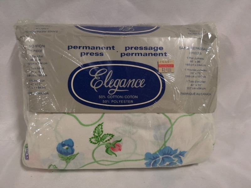 New Old Stock Twin Sheet Set by Elegance