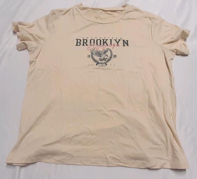 New Men's Sz. XL Graphic T-Shirt