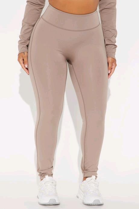 New Women's Sz. Medium Claudia Elevate Active Leggings
