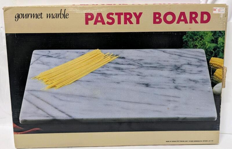 New Vintage Large Gourmet Marble Pastry Board, 17.5" &times; 11.75"