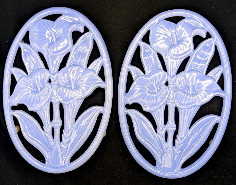2 Vintage New Art Deco Calla Lily Tea Trivets, 5.75" &times; 8.5"