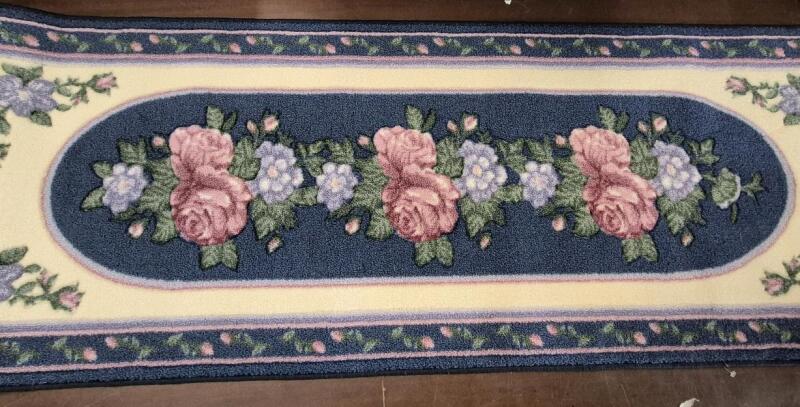 Runner Rug Floral Pattern 22.5" by 62.5"