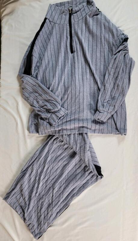 New Women's Sz. 2XL Shein Curve Purple Fleece Sweater & Sweat Pant Set
