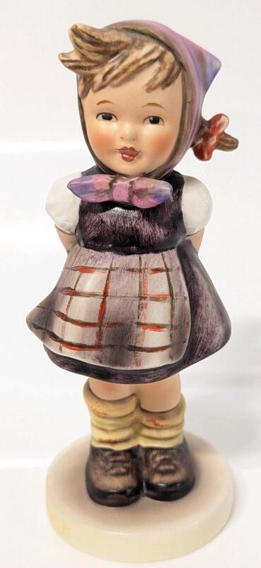 Vintage 1963 GOEBEL W Germany "Which Hand" #258, 5.25" Tall, No Chips or Cracks
