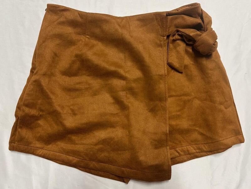 New Women&rsquo;s Large Skorts with Waist Tie