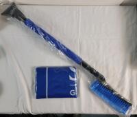 Buffalo Bills Snow Brush/Ice Scraper & Buffalo Bils Flag .