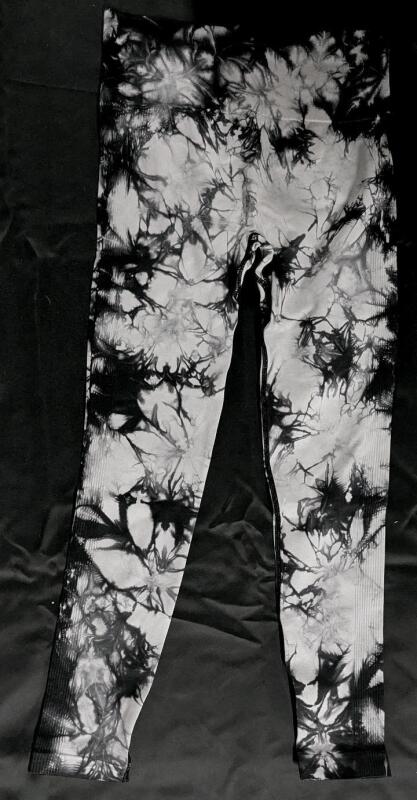 New Size XL Teen Ladies Tie Dye Leggings With Extra Stretch For the Booty