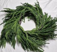 24" New Artificial Wreath
