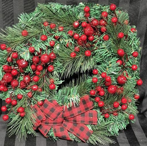 15" New Artificial Holly Wreath