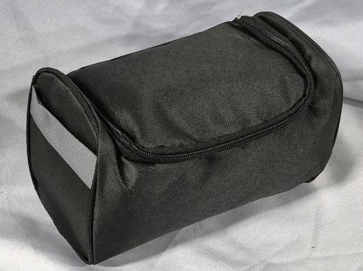 New Toiletry Bag 9 x 6 x 5"