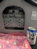 New Outdoor Cat/Small Dog House, Soft Shell, Insulated, With Door Flaps & Pet Blanket, Easy To Set Up, 18.5" &times; 14.5" &times; 14.5" - 4