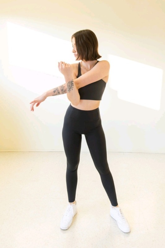 New High Rise Seamless Legging by Girlfriend Collective (Size Medium)