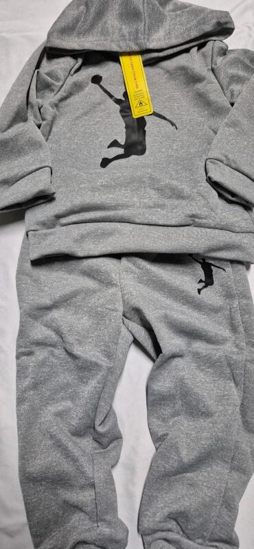 New sz 2-3year Kids Track Suit