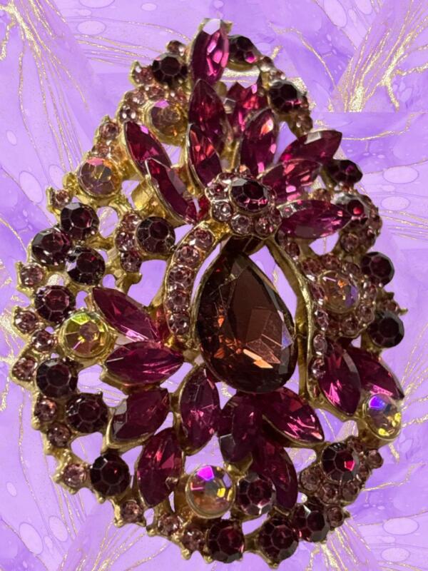Luxurious Purple Glass Brooch Vintage-Inspired Elegant and Colorful Statement Gemstones Rhinestones Approximately 3 x2&rsquo;&rsquo;