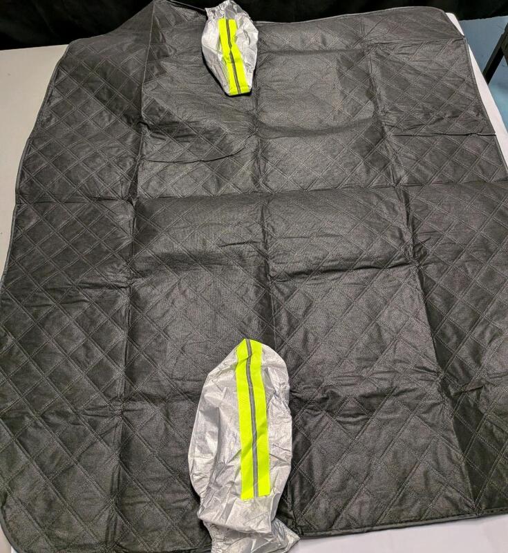 Car Anti-Snow Windshield Cover. 59" Across, no make or model listed.