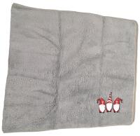 New 4-Seater Size Thickened Warm Sherpa Fleece Couch Cover With Winter Gnomes & Non-Slip Backing. 35.4" &times; 82.7", Retails Over $70