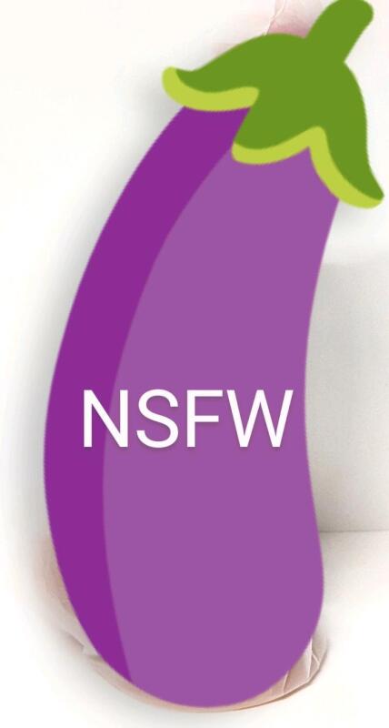 [ADULTS ONLY] New 7" Long Silicone Dildo With Suction Cup (Never Removed From Packaging)