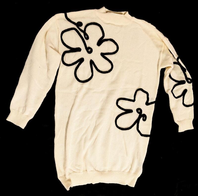New Size LG Women's Oversized Slouchy Doodle Flower Sweater Dress