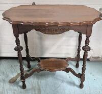 Vintage Wooden Parlor Table with Scallop Top Edge 29" Tall