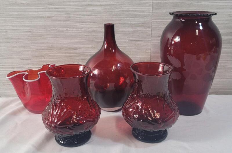 Five (5) Cranberry Red Vases . Measures 4" to 9" tall .
