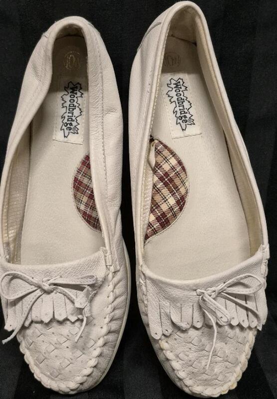 Women's sz 10M Leather Woodbridge Loafers