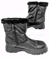 New Size 10 Women's WeatherMates by Kombu Shortie Ankle Winter Boots With Side-Zips