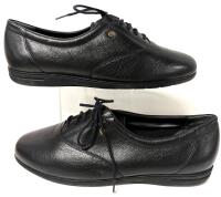 New Size 10 Women's EASY SPIRIT Black Leather Shoes