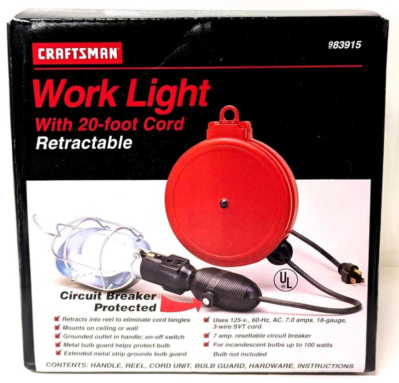 New Craftsman Work Light With 20-Foot Retractable Cord