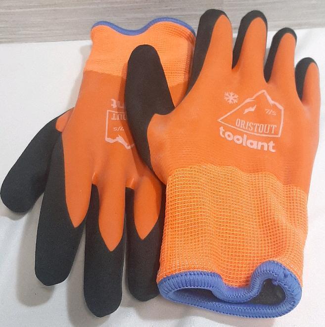 New Pair of Sandy Latex Thermal Gloves