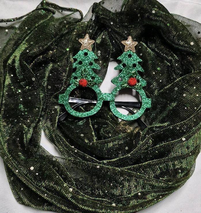 2 New Fun Holiday Accessories