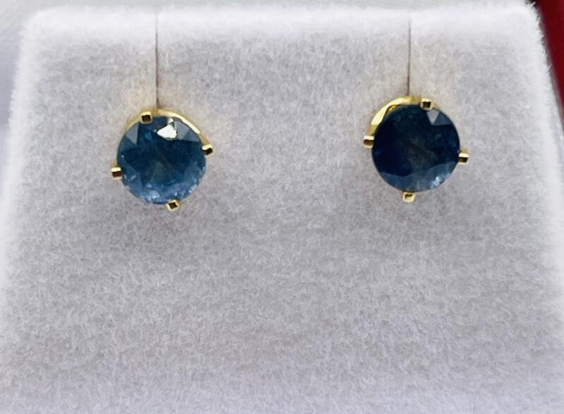 14KT Yellow Gold Natural Blue Sapphire Earrings, Retail $550.00.