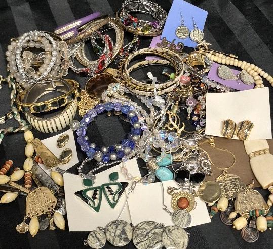 Large Vintage to Modern Jewelry- Bracelets, Necklaces & Earrings +