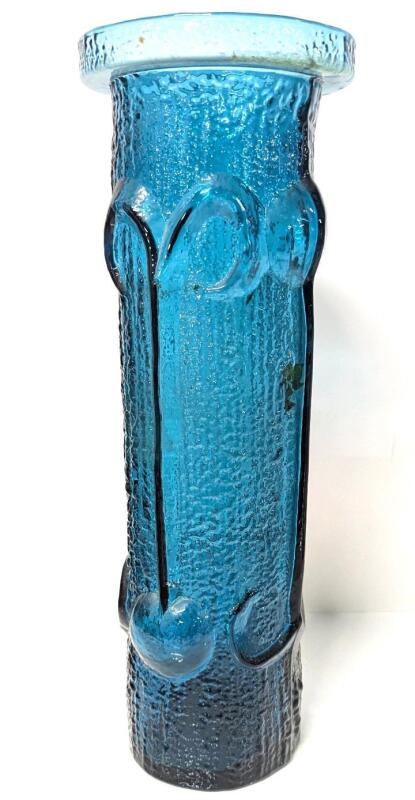 Vibrant Vintage PEEDEE Italy Handmade Blue Glass Vase, 13.15" Tall, No Chips or Cracks