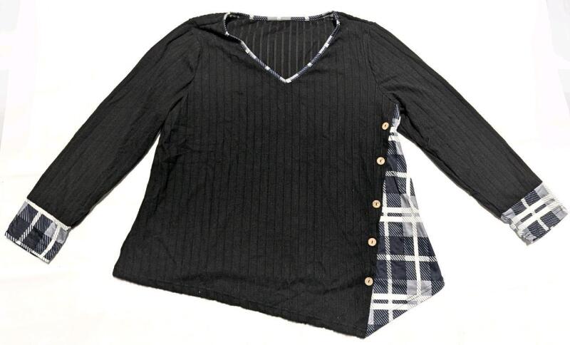 New Size 2XL Women's Ribbed Asymmetric Plaid Detail Long-Sleeve Top
