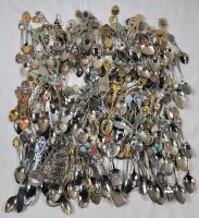 170+ Vintage World Souvenir / Vacation Spoons .